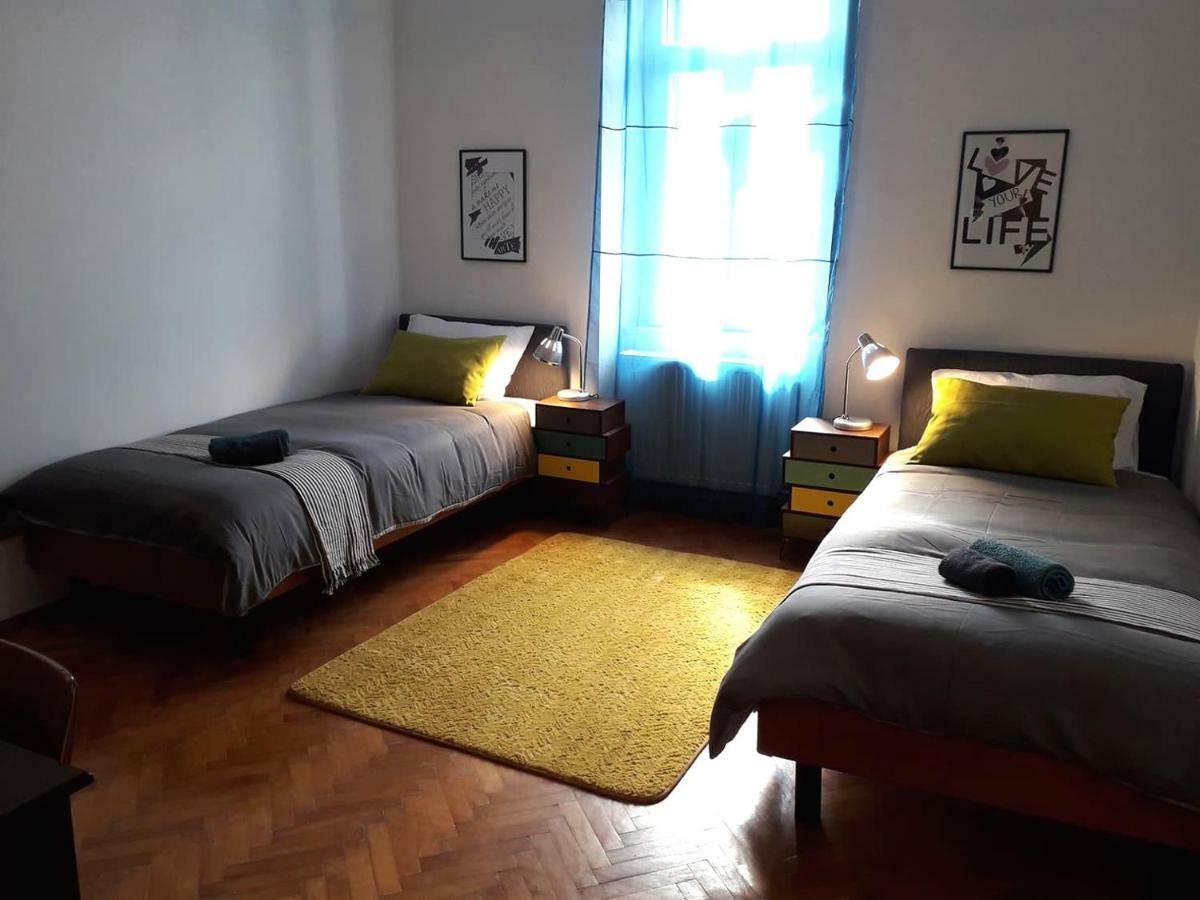 Chloee Appartement Rijeka Buitenkant foto